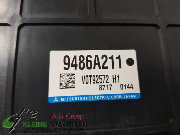 Serrure de contact + ordinateur d'un Mitsubishi Outlander (GF/GG) 2.4 16V PHEV 4x4 2018