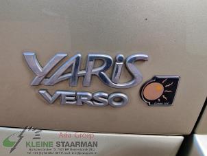 Used Bonnet Hinge Toyota Yaris Verso (P2) 1.3 16V Price on request offered by Kleine Staarman B.V. Autodemontage