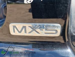 Usados Depósito Mazda MX-5 (NB18/35/8C) 1.6i 16V Precio de solicitud ofrecido por Kleine Staarman B.V. Autodemontage