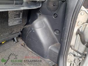 Używane Tapicerka pokrywy bagaznika prawa Toyota Yaris Verso (P2) 1.3 16V Cena na żądanie oferowane przez Kleine Staarman B.V. Autodemontage