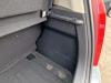 Tapizado de maletero derecha de un Hyundai i10 (F5), 2007 / 2013 1.1i 12V, Hatchback, Gasolina, 1.086cc, 51kW (69pk), FWD, G4HG5, 2011-04 / 2013-12, F5P4 2012