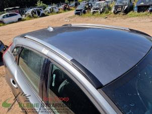 Used Roof rail, right Volvo V40 Cross Country (MZ) 2.0 D2 16V Price on request offered by Kleine Staarman B.V. Autodemontage