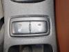Seat heating switch from a Kia Sportage (JE), 2004 / 2010 2.0 CVVT 16V 4x2, Jeep/SUV, Petrol, 1.975cc, 104kW (141pk), FWD, G4GC, 2004-09 / 2010-08, JE5522 2008