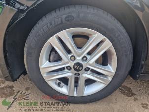Used Set of wheels + tyres Kia Ceed (CDB5/CDBB) 1.4 T-GDI 16V Price on request offered by Kleine Staarman B.V. Autodemontage