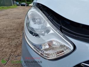 Used Headlight, right Hyundai i10 (F5) 1.1i 12V Price € 75,00 Margin scheme offered by Kleine Staarman B.V. Autodemontage