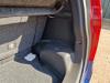 Tapizado de maletero derecha de un Daihatsu Cuore (L251/271/276), 2003 1.0 12V DVVT, Hatchback, Gasolina, 998cc, 51kW (69pk), FWD, 1KRFE, 2007-04, L271; L276 2011