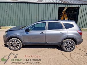 Used Central strip, left Nissan Qashqai (J10) 1.6 dCi Pure Drive Price on request offered by Kleine Staarman B.V. Autodemontage