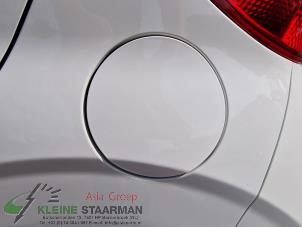 Used Tank cap cover Hyundai i10 1.2 16V Price on request offered by Kleine Staarman B.V. Autodemontage