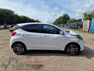 Used Box beam,right Hyundai i10 1.2 16V Price on request offered by Kleine Staarman B.V. Autodemontage