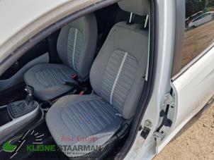 Used Seat, left Hyundai i10 1.2 16V Price on request offered by Kleine Staarman B.V. Autodemontage