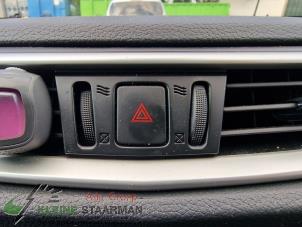 Used Panic lighting switch Nissan X-Trail (T32) 1.6 Energy dCi Price on request offered by Kleine Staarman B.V. Autodemontage