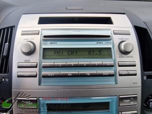Used Radio CD player Toyota Corolla Verso (R10/11) 2.2 D-4D 16V Price on request offered by Kleine Staarman B.V. Autodemontage