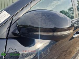 Used Wing mirror, left Hyundai Tucson (TL) 1.6 T-GDi 16V 2WD Price on request offered by Kleine Staarman B.V. Autodemontage