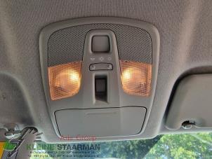Usados Luz interior delante Suzuki SX4 S-Cross (JY) 1.6 16V Precio de solicitud ofrecido por Kleine Staarman B.V. Autodemontage