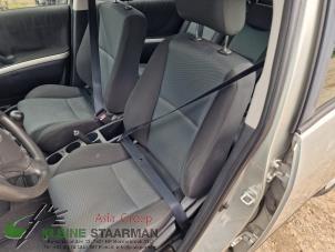 Gebrauchte Sitz links Toyota Corolla Verso (R10/11) 1.6 16V VVT-i Preis auf Anfrage angeboten von Kleine Staarman B.V. Autodemontage