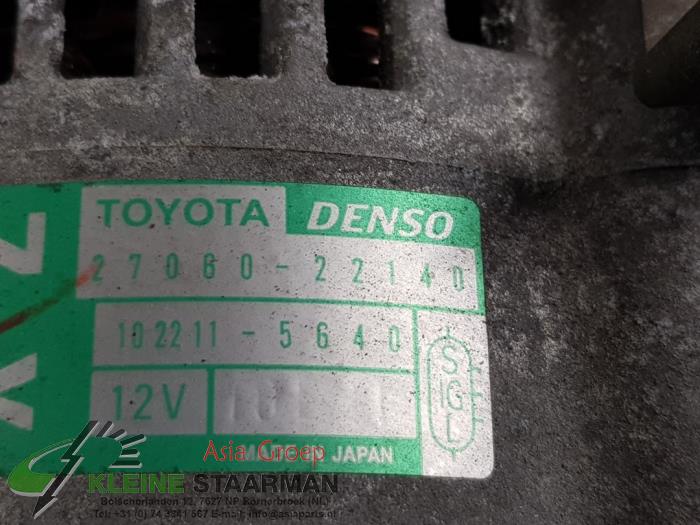 Dynamo d'un Toyota Corolla (E12) 1.4 16V VVT-i 2004