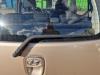 Bras essuie-glace arrière d'un Hyundai i10 (F5), 2007 / 2013 1.2i 16V, Berline avec hayon arrière, Essence, 1.248cc, 63kW (86pk), FWD, G4LA5, 2011-04 / 2013-12, F5P5 2011