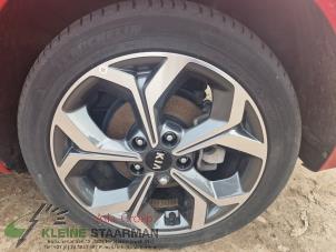 Used Wheel + tyre Kia Ceed (CDB5/CDBB) 1.4 T-GDI 16V Price on request offered by Kleine Staarman B.V. Autodemontage