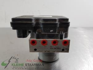 Used ABS pump Kia Ceed (CDB5/CDBB) 1.4 T-GDI 16V Price on request offered by Kleine Staarman B.V. Autodemontage
