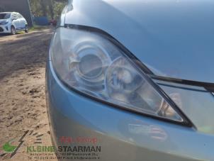 Used Headlight, right Mazda 5 (CR19) 2.0i 16V Price on request offered by Kleine Staarman B.V. Autodemontage