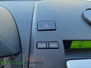 Usagé Commutateur éclairage d'urgence Mazda 5 (CR19) 2.0i 16V Prix sur demande proposé par Kleine Staarman B.V. Autodemontage