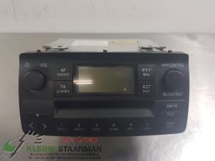 Used Radio CD player Toyota Corolla (E12) 1.4 16V VVT-i Price on request offered by Kleine Staarman B.V. Autodemontage