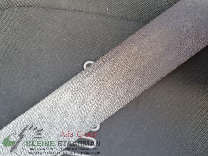 Cinturón de seguridad izquierda delante de un Kia Sportage (SL) 1.6 GDI 16V 4x2 2013