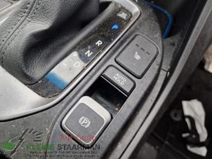 Used Parking brake switch Hyundai Santa Fe III (DM) 2.2 CRDi R 16V 4x4 Price on request offered by Kleine Staarman B.V. Autodemontage