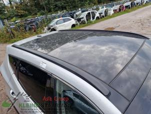 Used Roof rail, right Hyundai Santa Fe III (DM) 2.2 CRDi R 16V 4x4 Price on request offered by Kleine Staarman B.V. Autodemontage