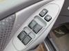 Nissan Almera Tino (V10M) 1.8 16V Interruptor de ventanilla eléctrica