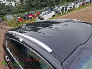 Used Roof rail kit Kia Sportage (QL) 2.0 CRDi 136 16V VGT 4x4 Price on request offered by Kleine Staarman B.V. Autodemontage