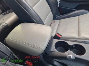 Used Armrest Kia Sportage (QL) 1.6 T-GDI 16V 4x4 Price on request offered by Kleine Staarman B.V. Autodemontage