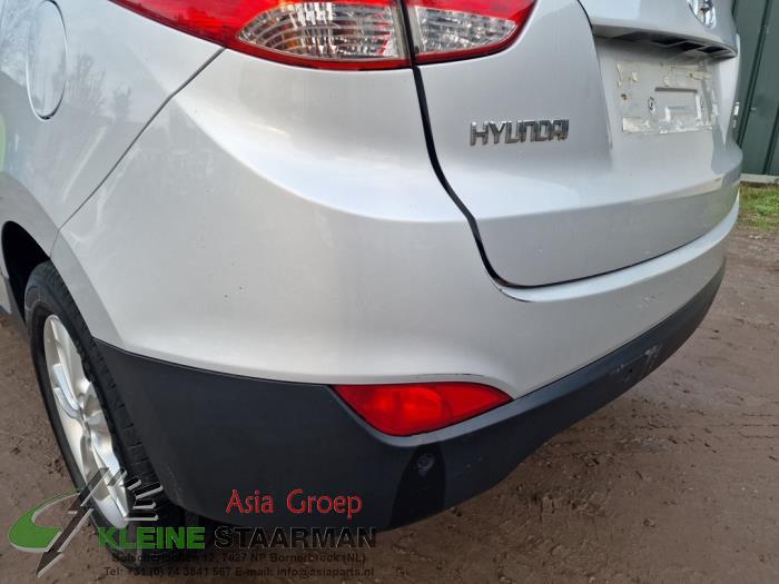 Zderzak tylny z Hyundai iX35 (LM) 1.7 CRDi 16V 2013