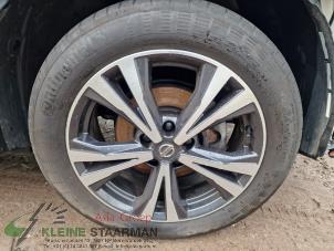 Used Set of wheels Nissan Qashqai (J11) 1.3 DIG-T 160 16V Price on request offered by Kleine Staarman B.V. Autodemontage