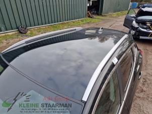 Used Roof rail, left Nissan Qashqai (J11) 1.3 DIG-T 160 16V Price on request offered by Kleine Staarman B.V. Autodemontage