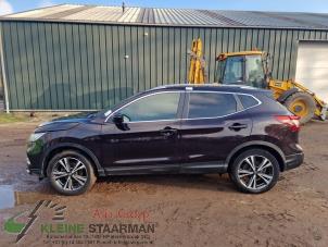 Used Box beam, left Nissan Qashqai (J11) 1.3 DIG-T 140 16V Price on request offered by Kleine Staarman B.V. Autodemontage