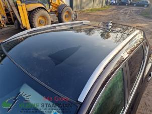Used Roof rail, left Nissan Qashqai (J11) 1.3 DIG-T 140 16V Price on request offered by Kleine Staarman B.V. Autodemontage