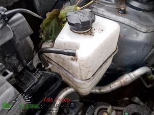 Used Expansion vessel Hyundai iX35 (LM) 1.7 CRDi 16V Price on request offered by Kleine Staarman B.V. Autodemontage