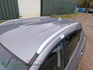 Used Roof rail, left Hyundai iX35 (LM) 1.7 CRDi 16V Price on request offered by Kleine Staarman B.V. Autodemontage