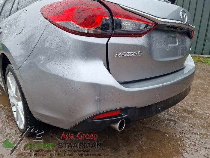 Rear end (complete) from a Mazda 6 SportBreak (GJ/GH/GL) 2.2 SkyActiv-D 175 16V 2015