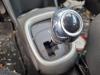 Palanca selectora automática de un Toyota Aygo (B40), 2014 1.0 12V VVT-i, Hatchback, Gasolina, 998cc, 51kW, 1KRFE, 2014-05 / 2018-06 2016
