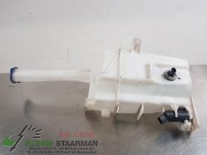 Used Front windscreen washer reservoir Kia Sorento III (UM) 2.2 CRDi 16V VGT 4x4 Price on request offered by Kleine Staarman B.V. Autodemontage