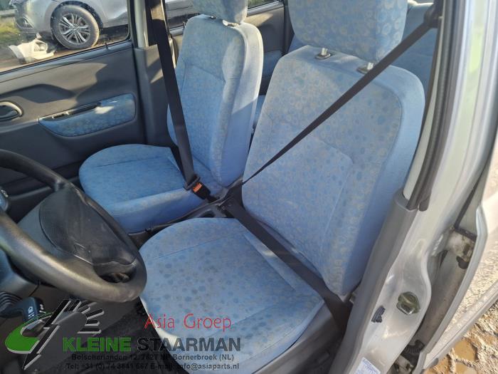 Fotel lewy z Suzuki Wagon-R+ (RB) 1.3 16V 2001