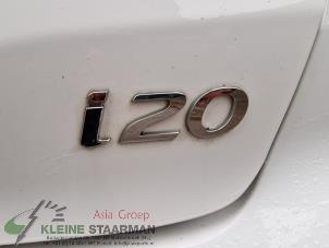 Gebrauchte Set Gasdämpfer Heckklappe Hyundai i20 (GBB) 1.2i 16V Preis auf Anfrage angeboten von Kleine Staarman B.V. Autodemontage