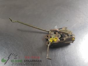 Used Front door lock mechanism 4-door, right Hyundai Atos 1.1 12V Prime Price on request offered by Kleine Staarman B.V. Autodemontage