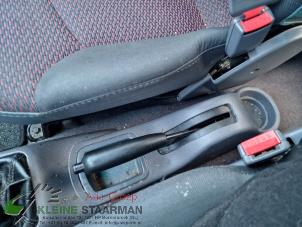 Gebrauchte Handbremse Mechanik Hyundai Atos 1.1 12V Prime Preis auf Anfrage angeboten von Kleine Staarman B.V. Autodemontage