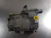 Air conditioning pump from a Toyota Yaris III (P13), 2010 / 2020 1.5 16V Hybrid, Hatchback, Electric Petrol, 1.497cc, 74kW (101pk), FWD, 1NZFXE, 2015-04 / 2017-03, NHP13 2019