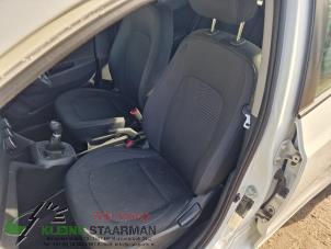 Used Seat, left Hyundai i10 (B5) 1.0 12V Price on request offered by Kleine Staarman B.V. Autodemontage