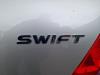 Suzuki Swift (ZA/ZC/ZD1/2/3/9) 1.3 VVT 16V Amortiguador izquierda detrás