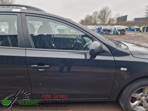 Used Front door 4-door, right Hyundai i30 Crosswagon (WWH) 1.6 CVVT 16V Price on request offered by Kleine Staarman B.V. Autodemontage
